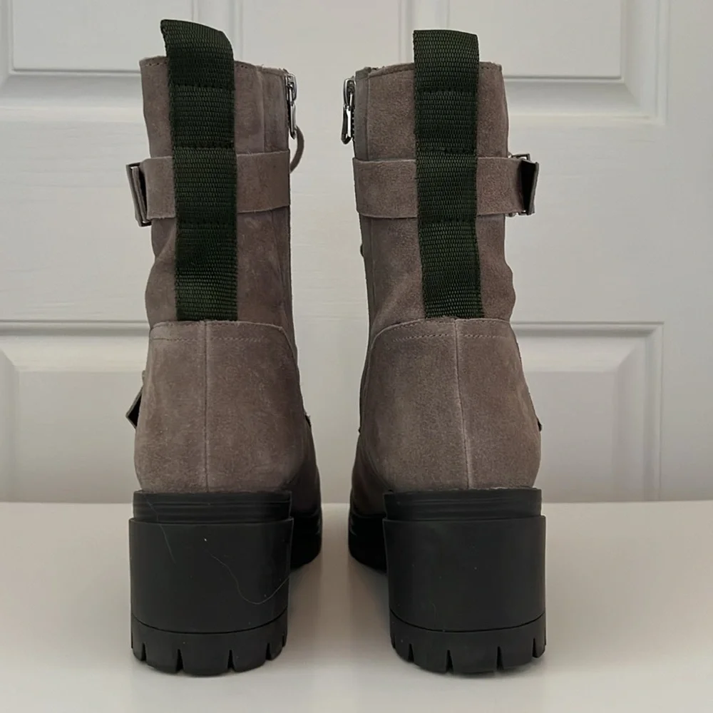 Charles by Charles David Clout Taupe Boots, Size 10 - Picture 7 of 11